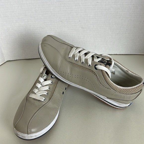 Keds Square Toe Sneakers with Arch Support Size 8.5 - Picture 2 of 6